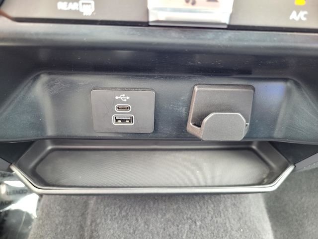 Used 2025  Ford XLT image 18
