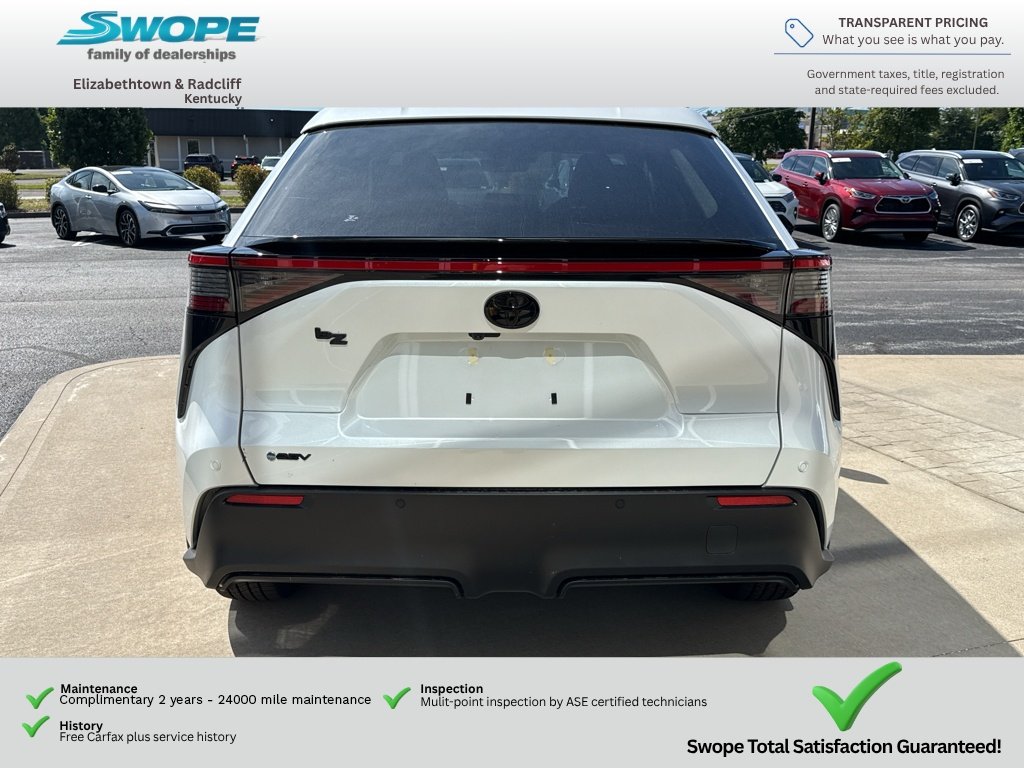 New 2026 Wind Chill Pearl Toyota XLE Plus image 4