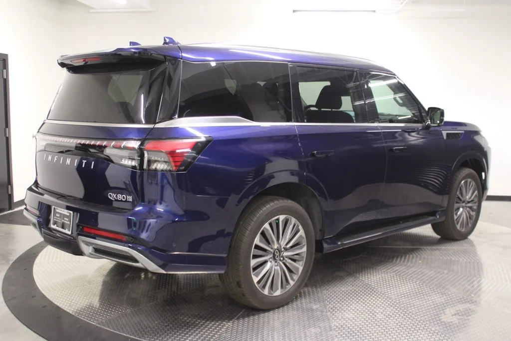 2025 INFINITI QX80 Luxe 4WD - Photo 7