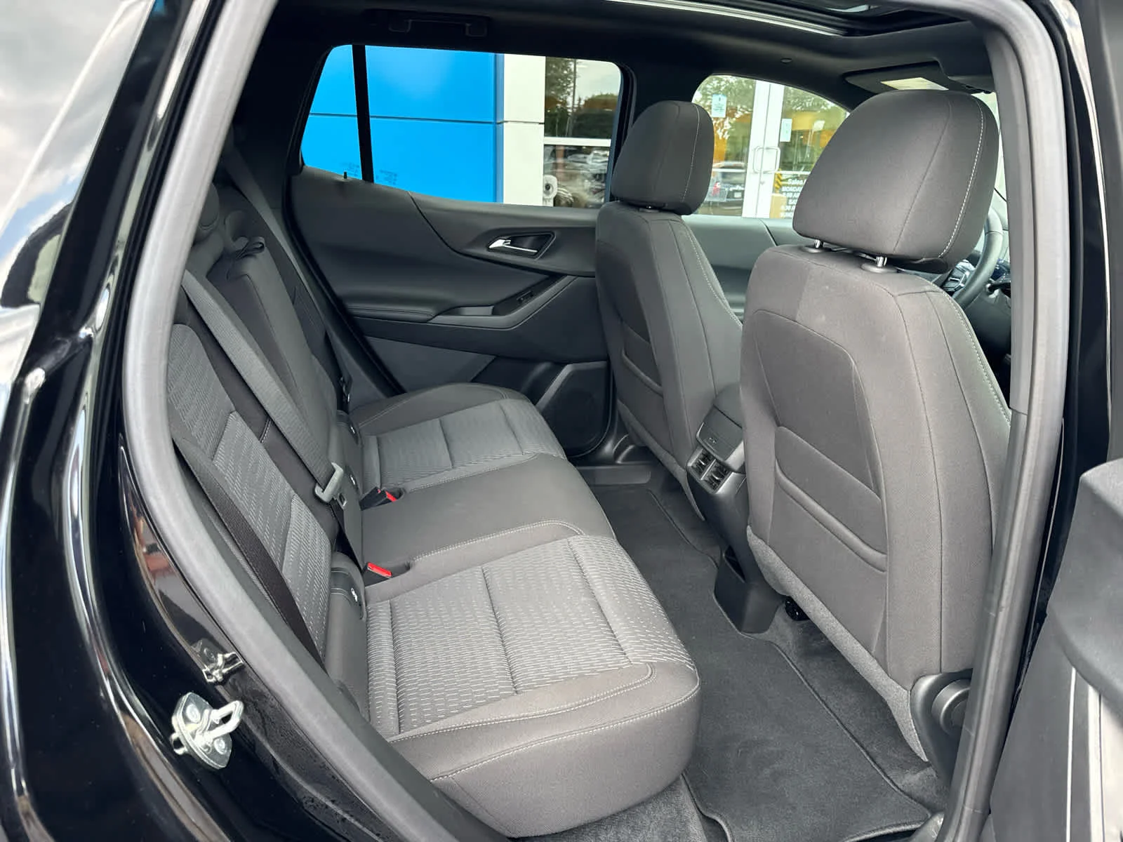 Used 2025 Mosaic Black Metallic Chevrolet LT image 5