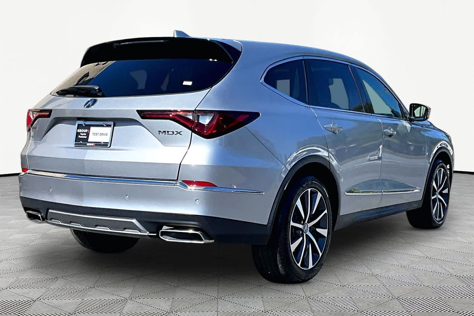 Used 2026 Solar Silver Metallic Acura w/Technology Package image 26