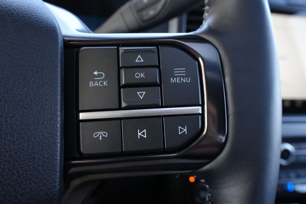 Used 2026 Star White Ford Platinum image 22