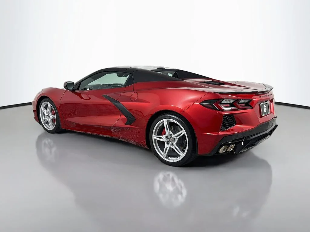 Used 2022 Red Chevrolet Stingray image 7