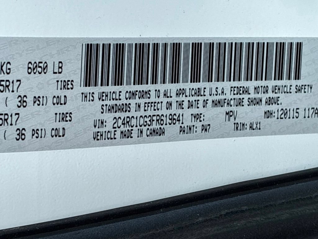 Used 2015 Bright White Clearcoat Chrysler Touring-L image 10