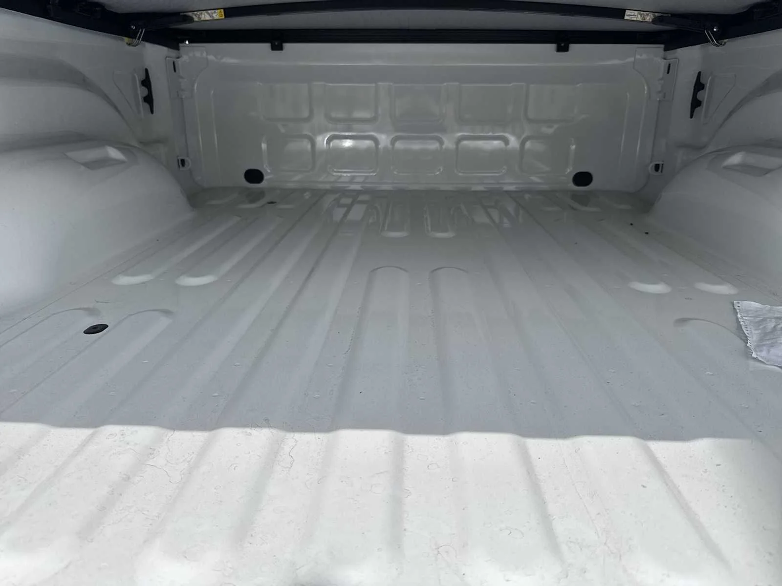 New 2026 Bright White Clear-Coat Exterior Paint RAM Power Wagon image 22