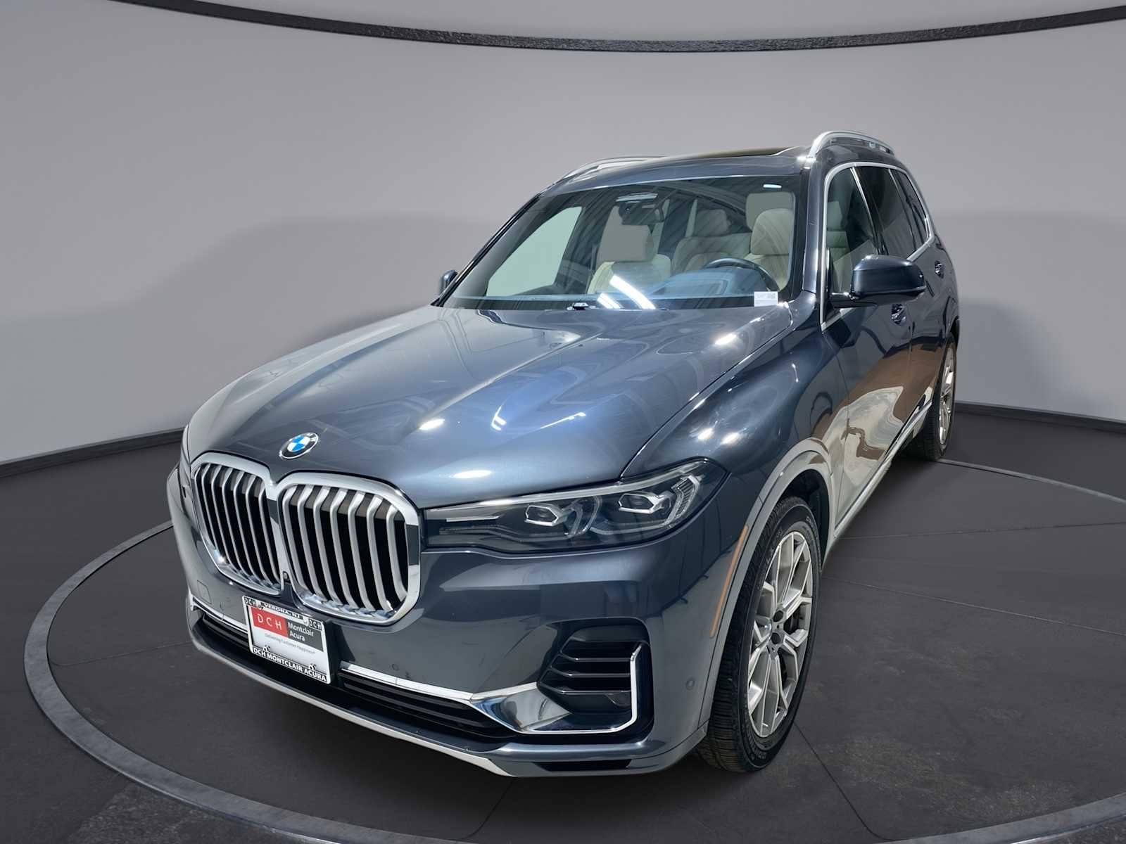 2019 BMW X7 xDrive50i's photo