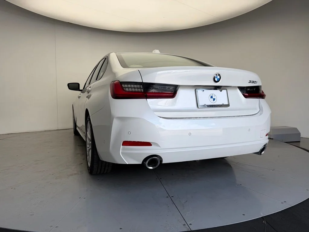 Certified Used 2023 Mineral White Metallic BMW 330i image 4