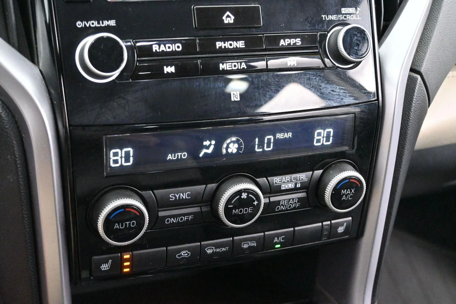 Used 2021 Magnetite Gray Metallic Subaru Limited image 24