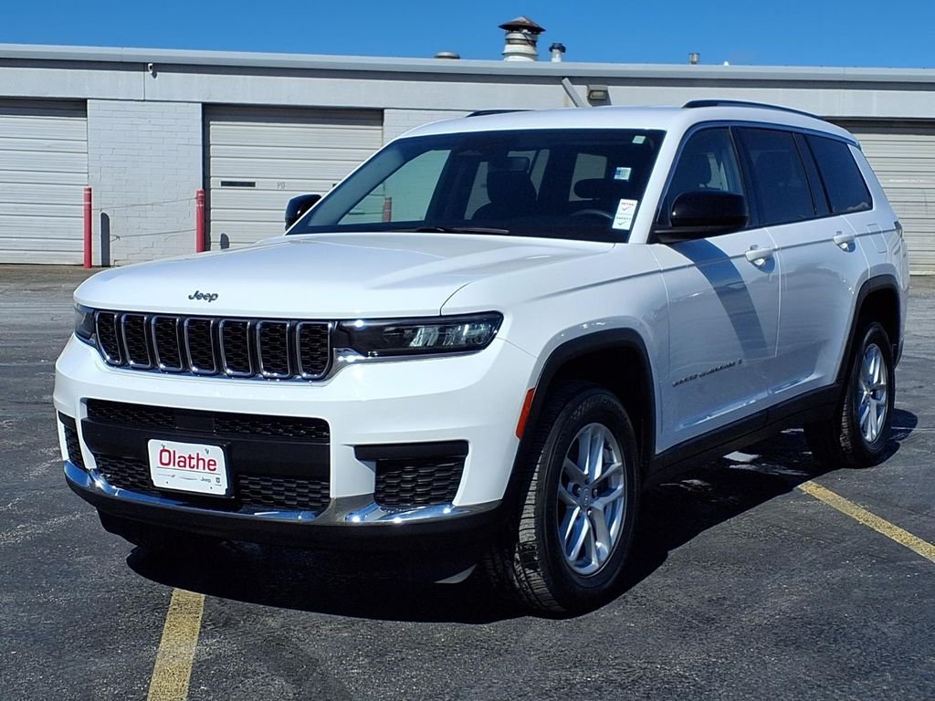 Certified 2023 Jeep Grand Cherokee L Laredo with VIN 1C4RJJAG2P8901940 for sale in Kansas City