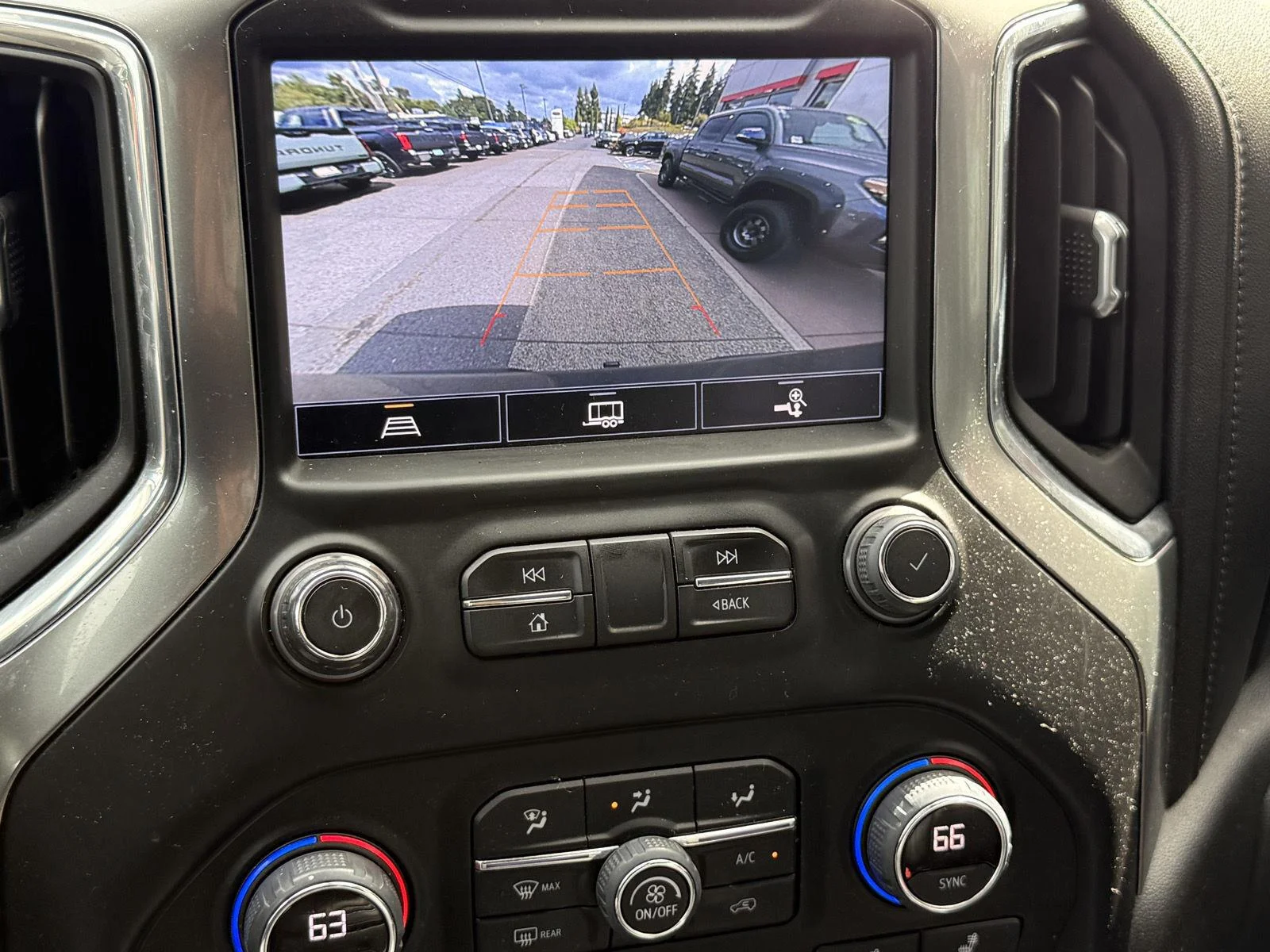 Used 2022 Northsky Blue Metallic Chevrolet RST image 22