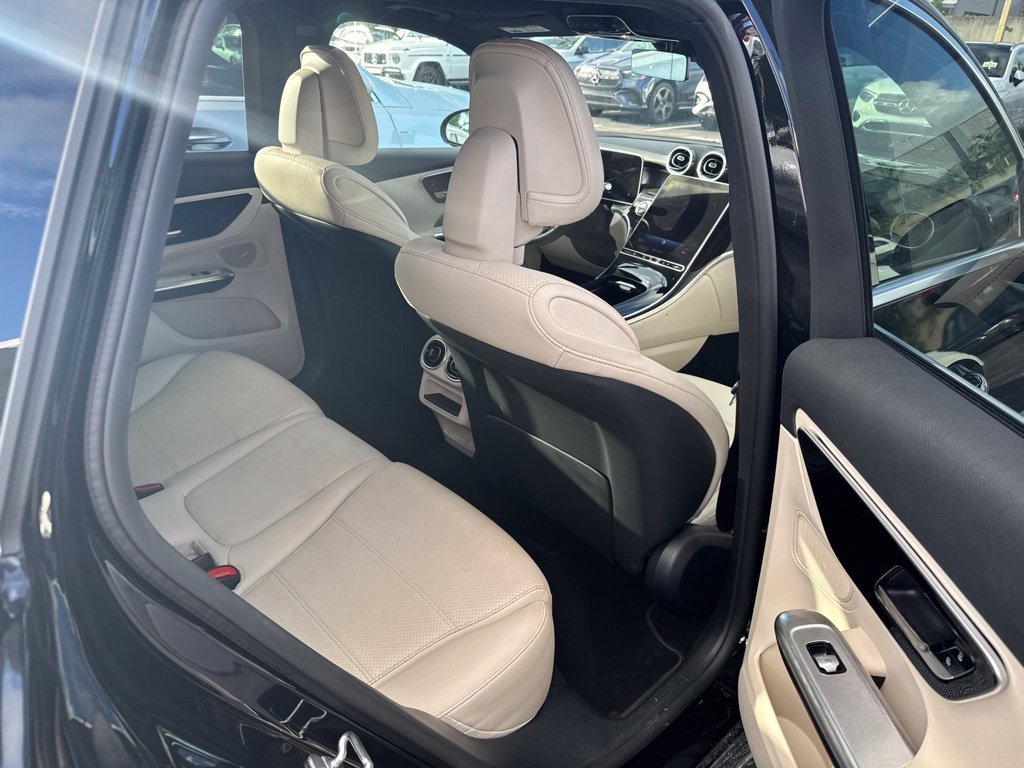 Certified Used 2026 Black Mercedes-Benz GLC 300 image 5