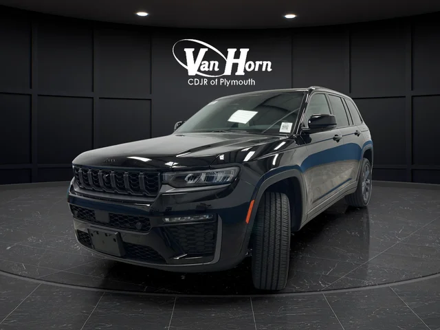 New 2026 Diamond Black Crystal Pearl-Coat Exterior Paint Jeep  image 7