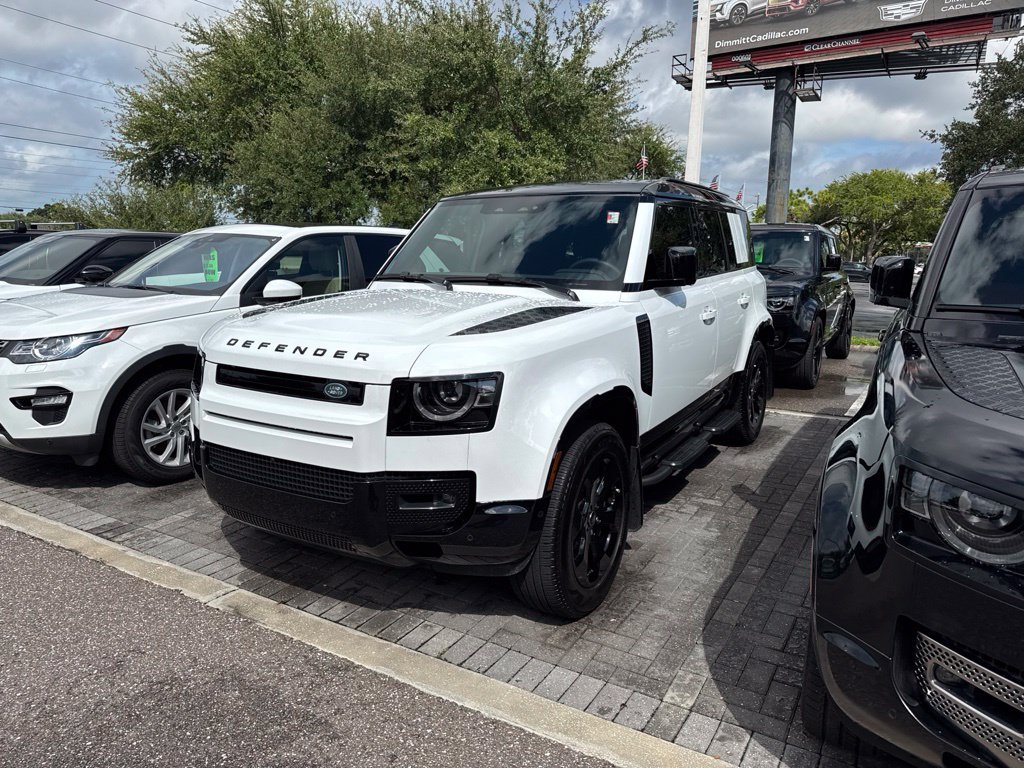2025 Land Rover Defender