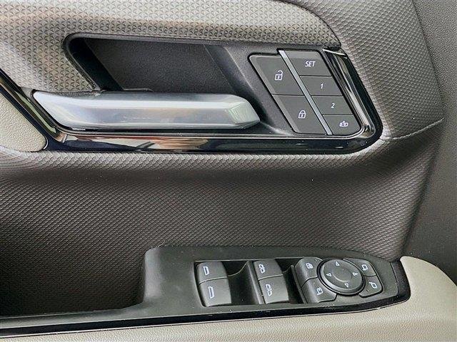 Used 2025 Slate Gray Metallic Chevrolet ZR2 image 22