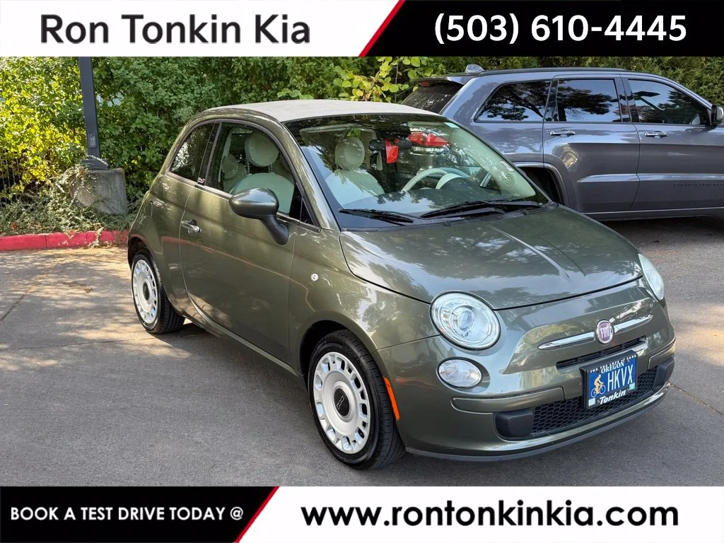 Used 2015 Verde Oliva (Olive Green) FIAT Pop image 1