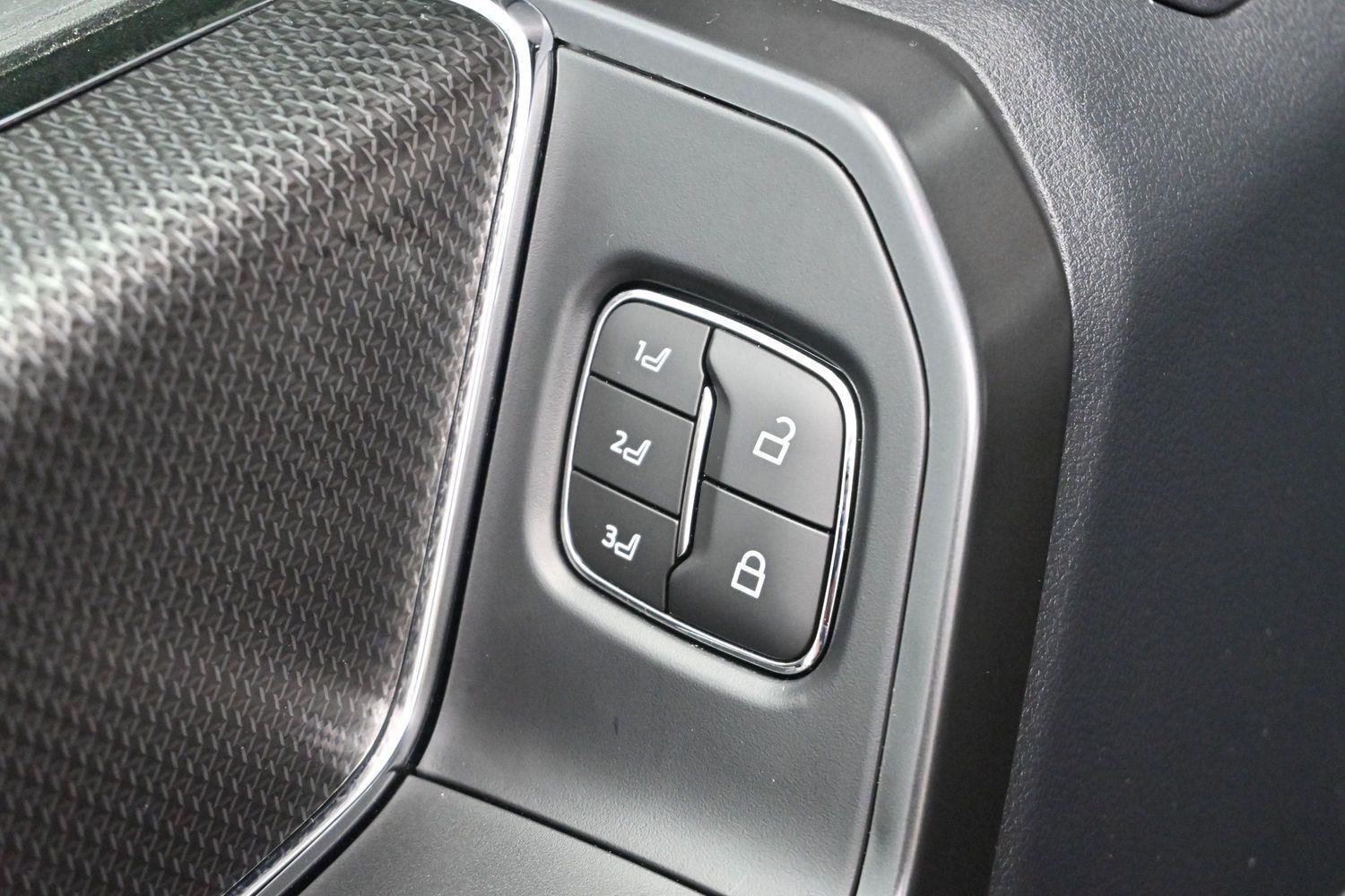 Used 2024 Avalanche Gray Ford Raptor image 13