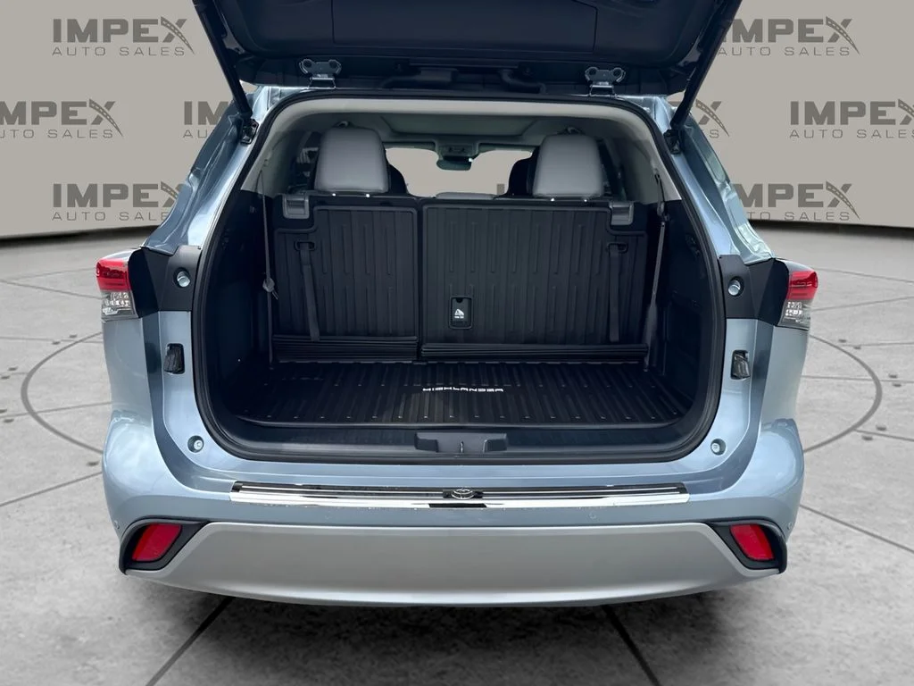 Used 2021 Blue Toyota Platinum image 32