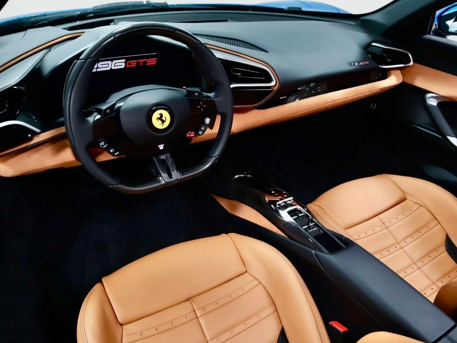 Certified Used 2024 Blu Corsa Ferrari  image 24