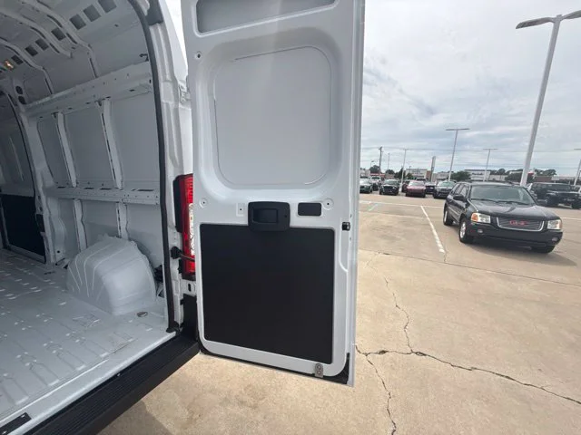 Used 2025 White Ram High Roof image 20