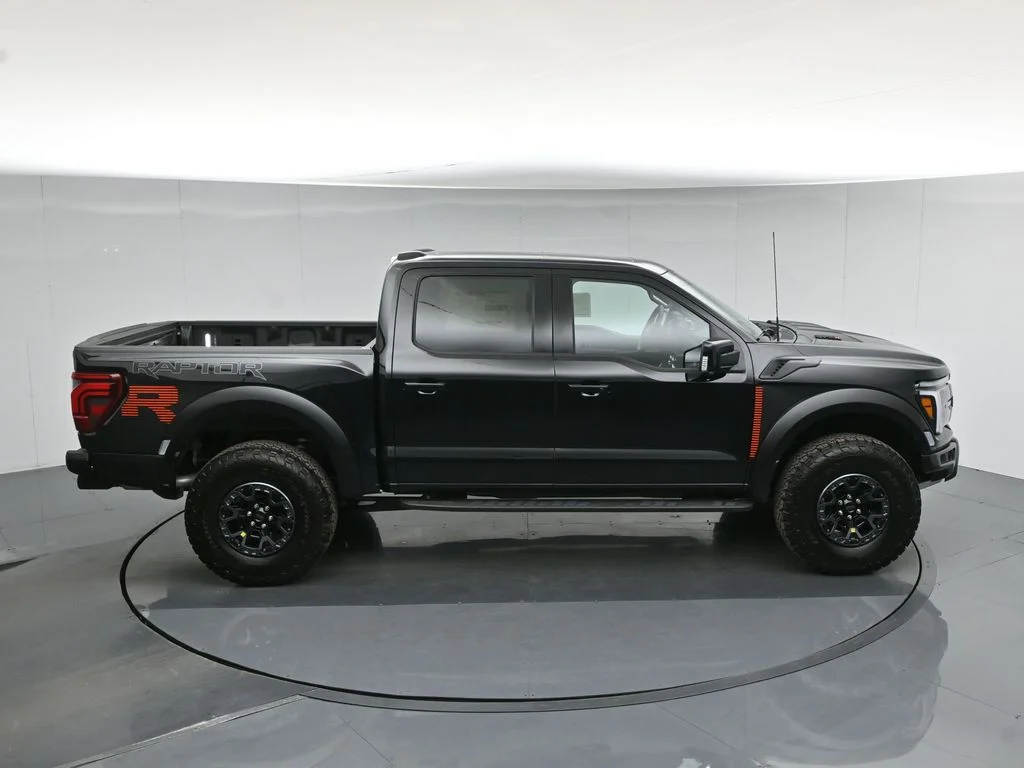 New 2026 Oxford White Ford Raptor image 41