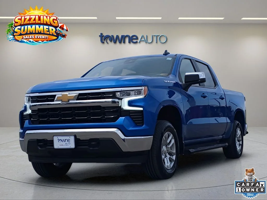 Used 2022 Blue Chevrolet LT image 1