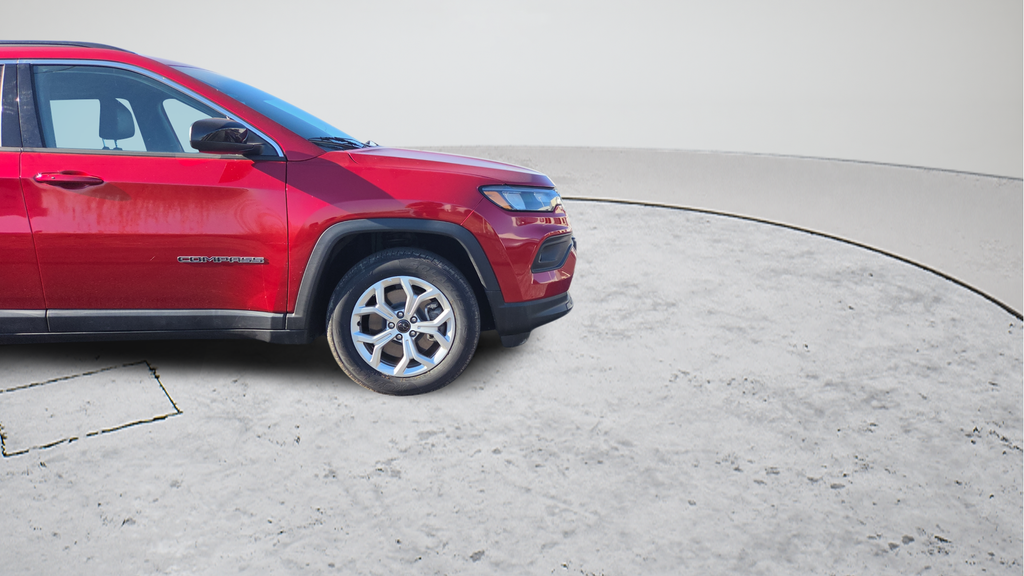 Used 2025 Red Jeep Latitude image 37