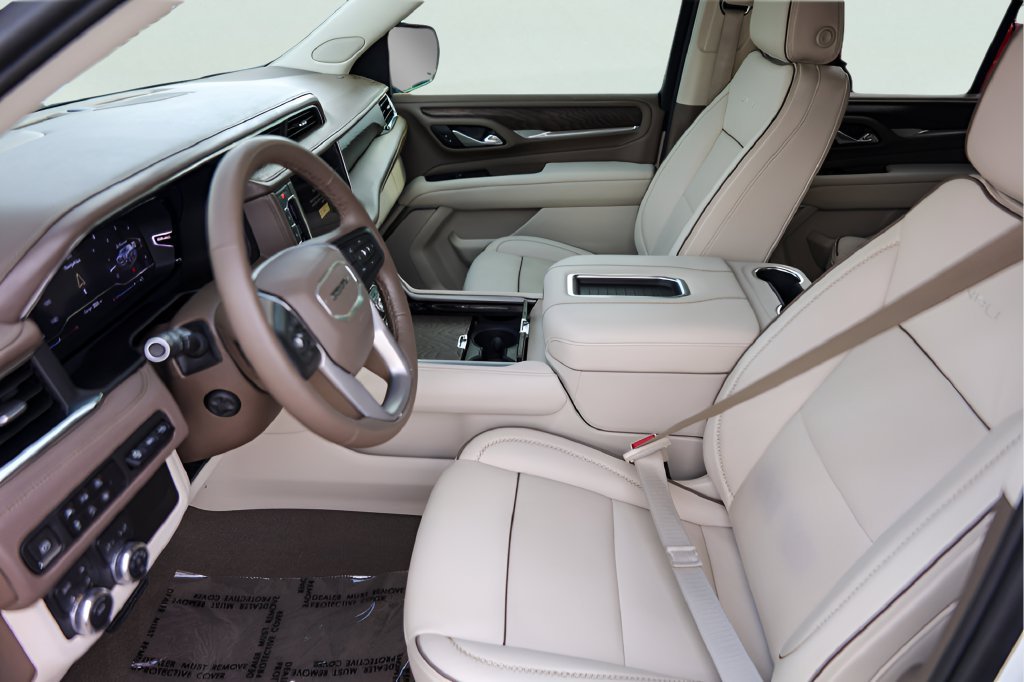 Used 2024 White GMC Denali image 11