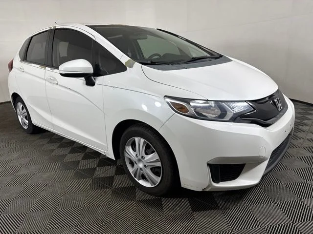 Used 2015 Silver Honda LX image 1