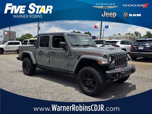 Used 2023 Gray Jeep Mojave image 1