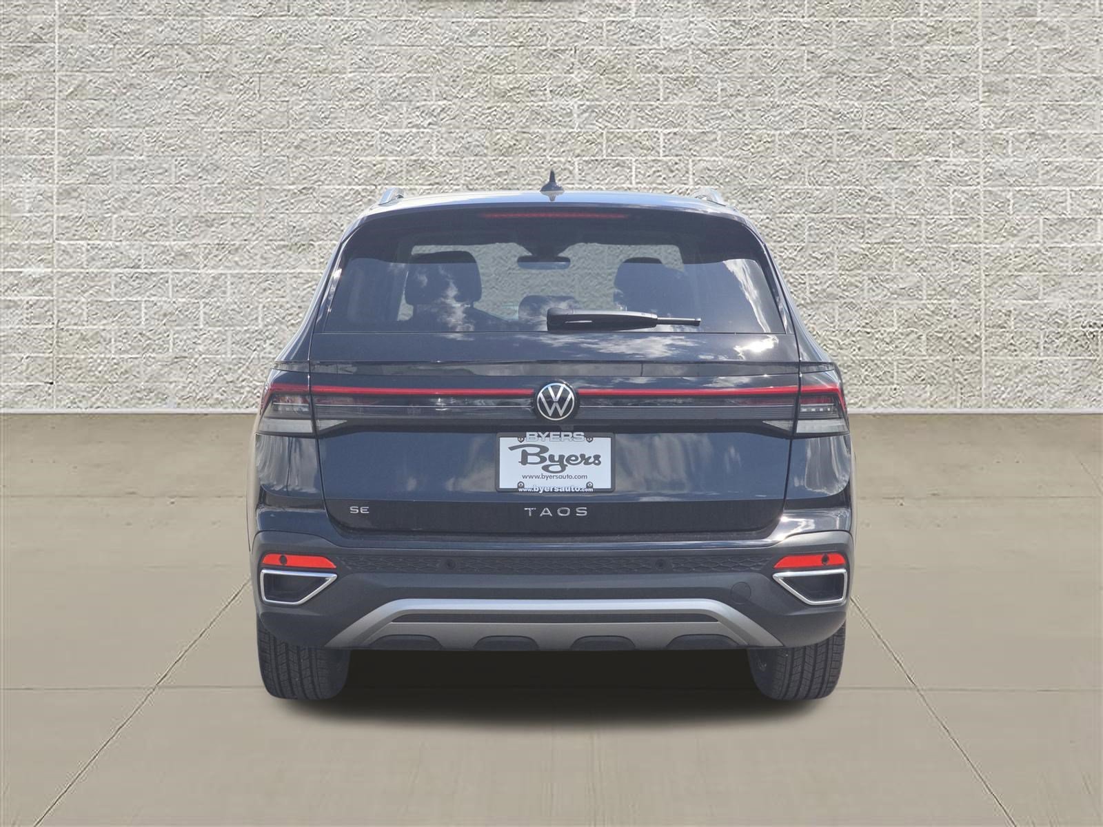 New 2026 Deep Black Pearl Volkswagen SE image 6