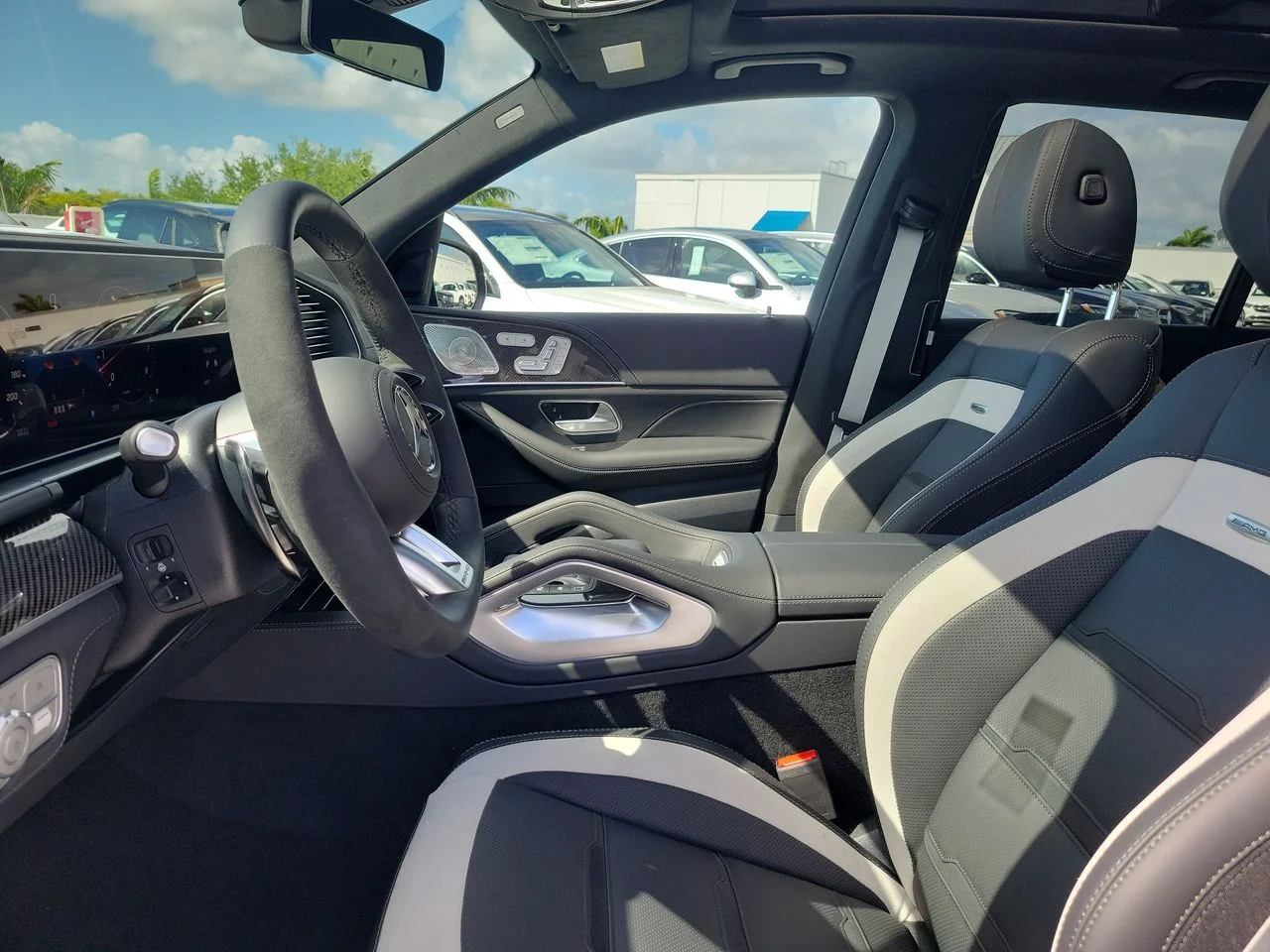 New 2026 Obsidian Black Metallic Mercedes-Benz AMG® GLE 63 S 4MATIC+ SUV image 23