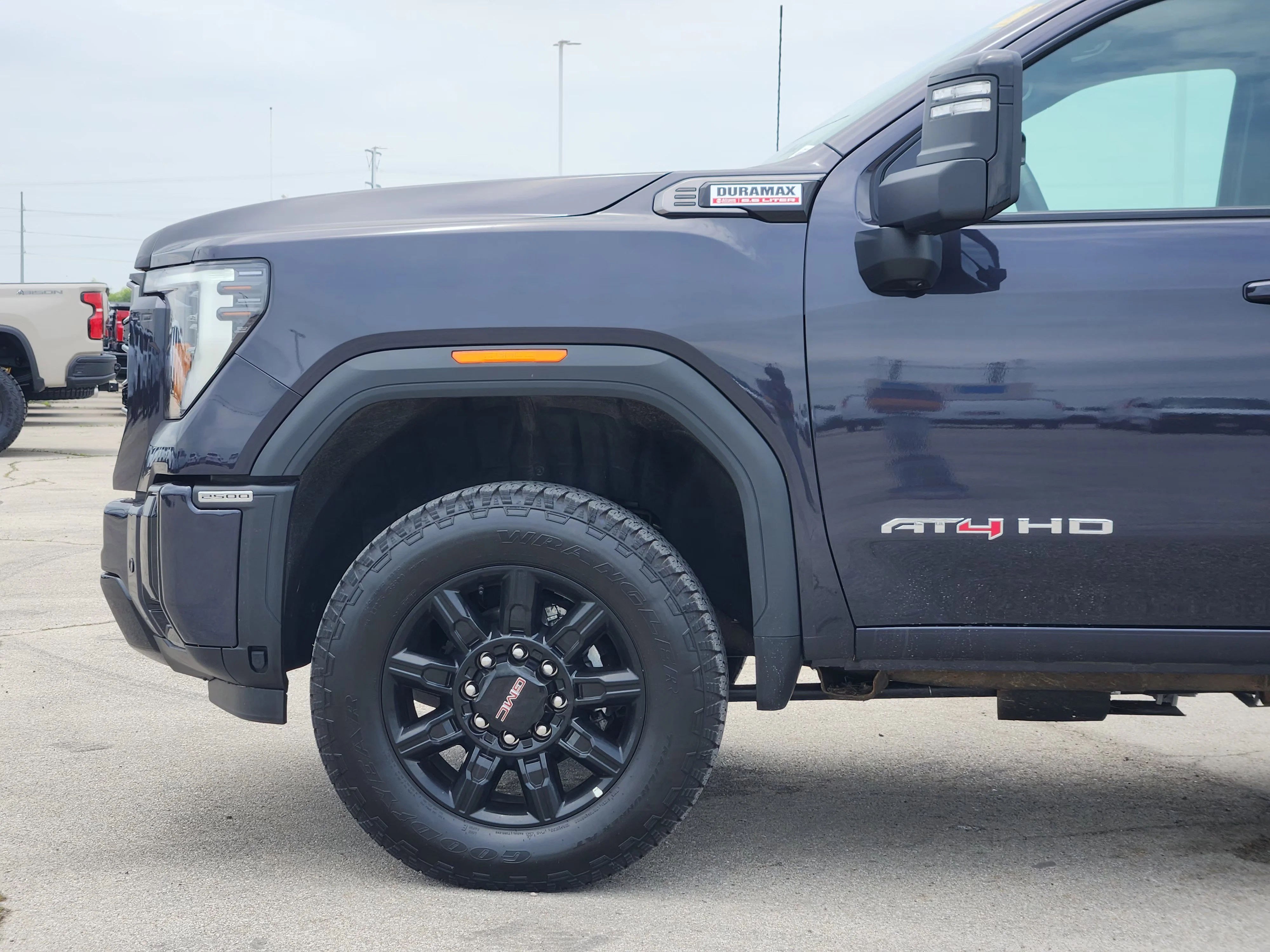 Used 2026 Titanium Rush Metallic GMC AT4 image 9