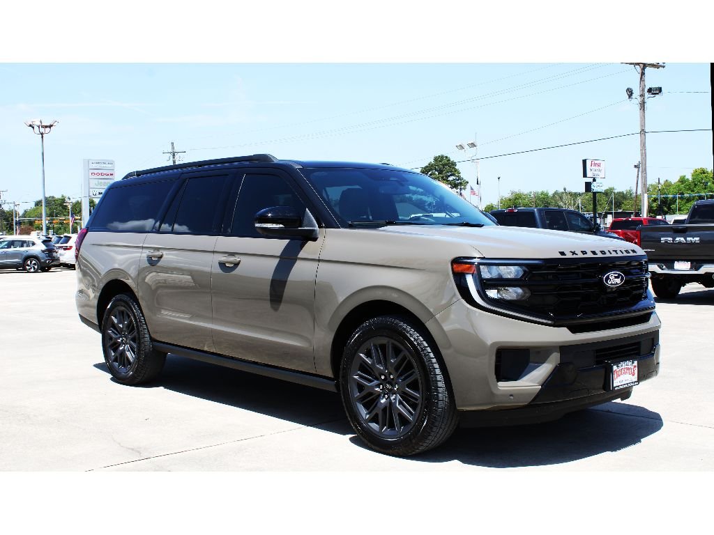 New 2027 Marsh Gray Ford Platinum image 22