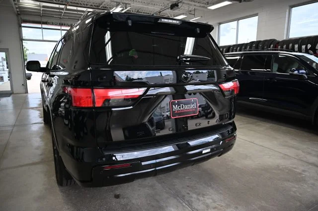 New 2026 Black Toyota Platinum image 7