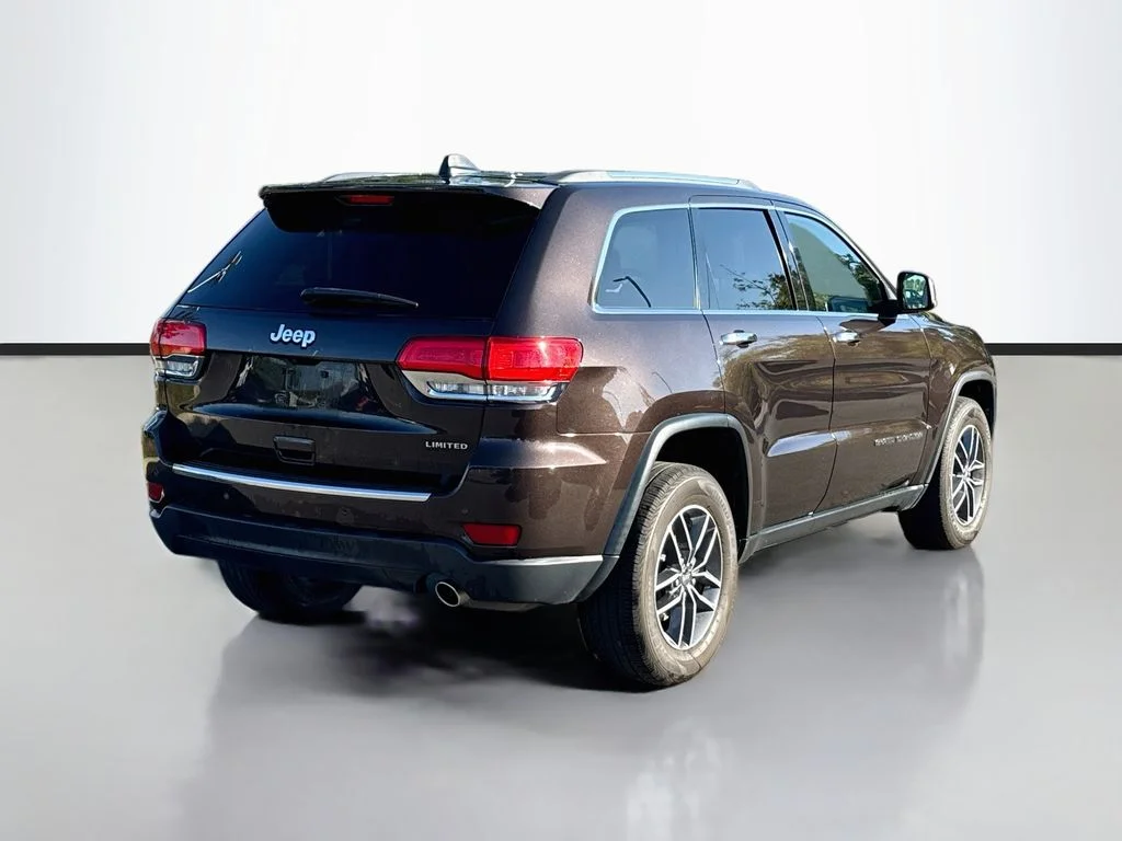 Used 2017 Brown Jeep Limited image 8