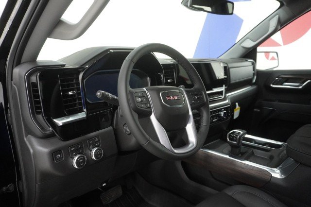 2026 GMC Sierra 1500 SLT - Photo 23