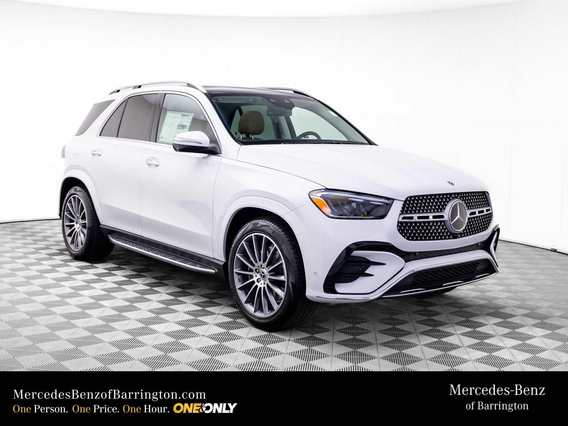New 2026 MANUFAKTUR Moonlight White Metallic Mercedes-Benz GLE 350 image 51