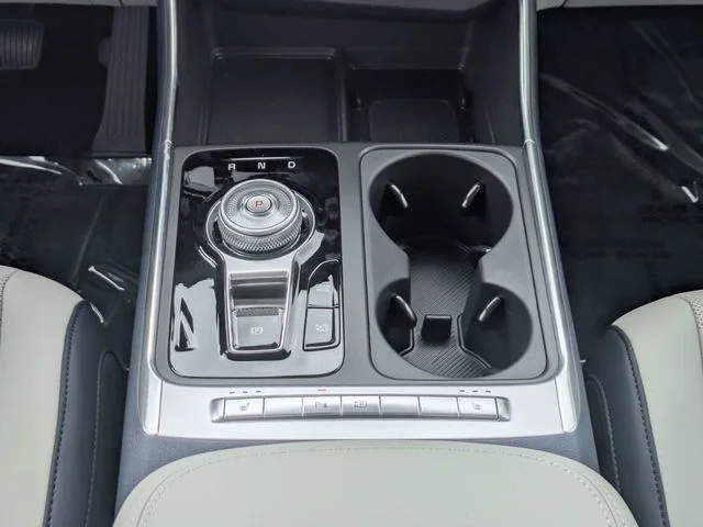 New 2026 Ceramic Silver Kia EX image 20