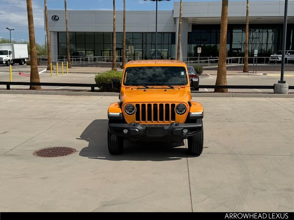 Used 2021  Jeep Unlimited Sahara Altitude image 5