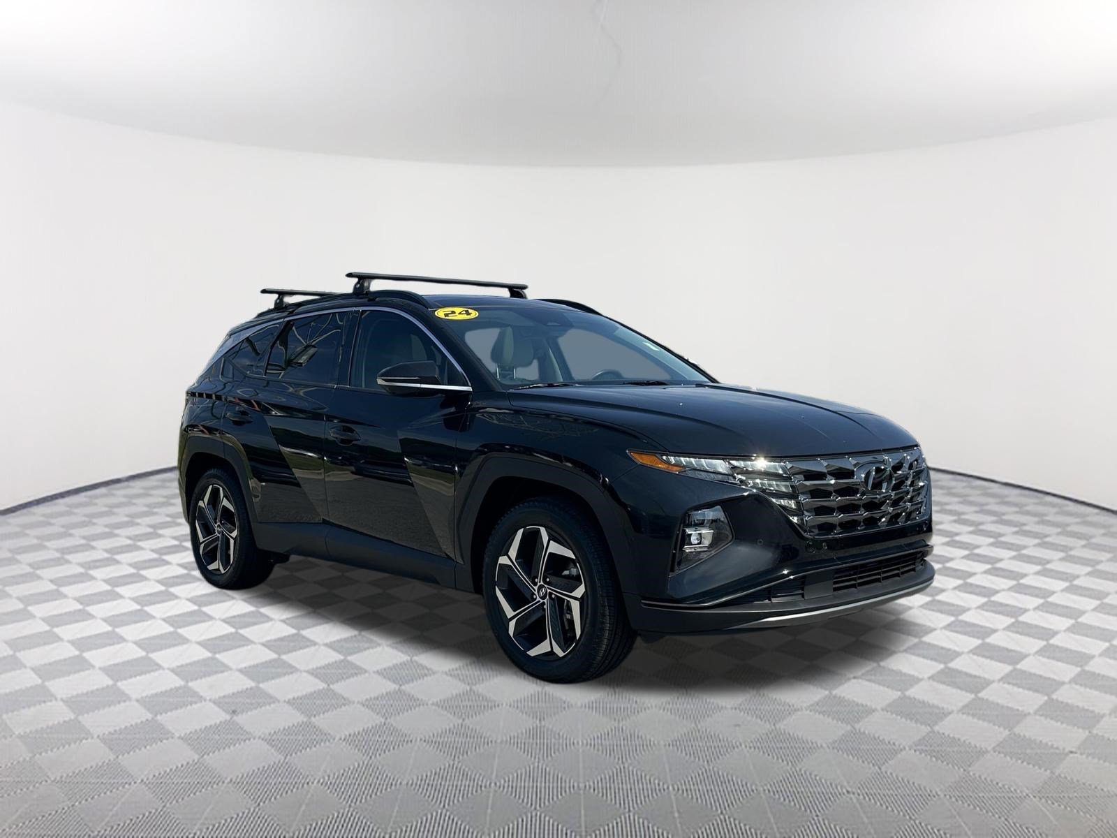 Used 2024 Black Pearl Hyundai Limited image 3