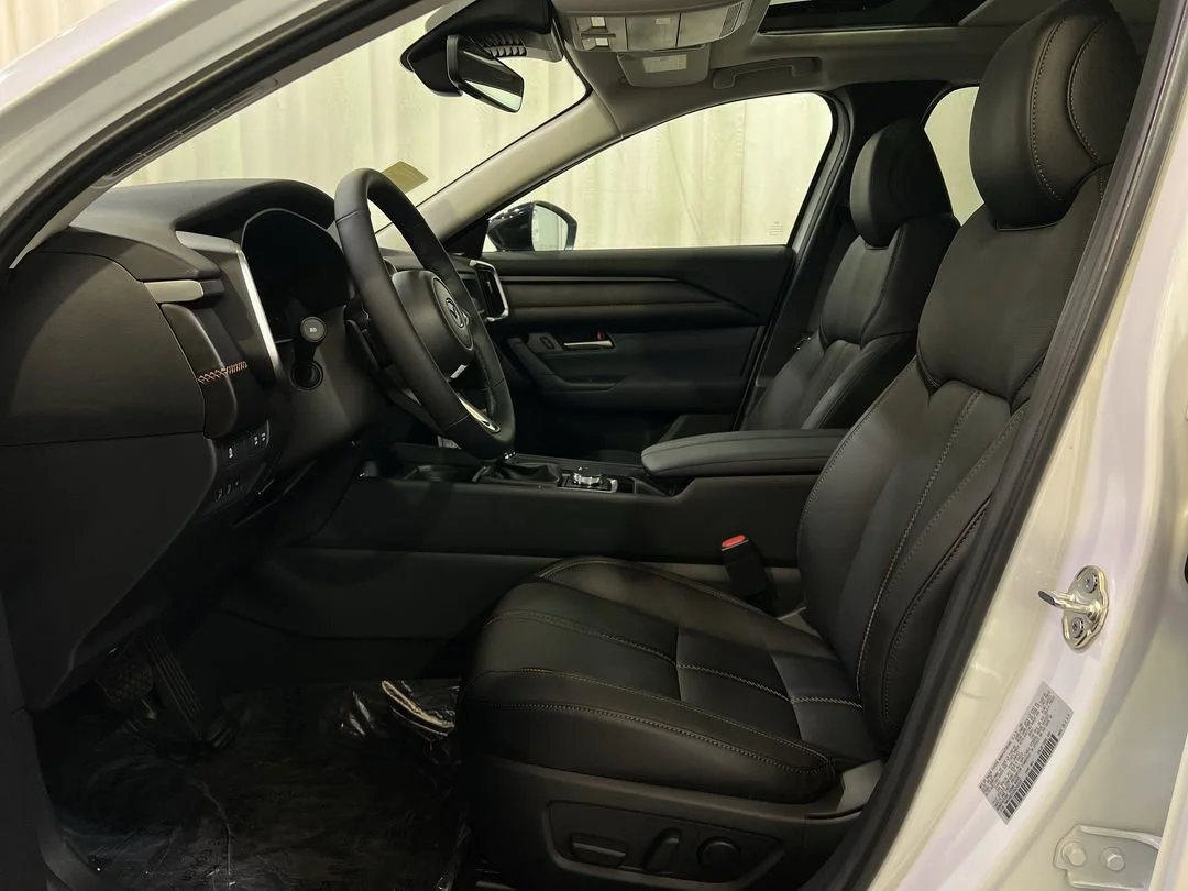 2025 Mazda CX-50 Premium - Photo 14
