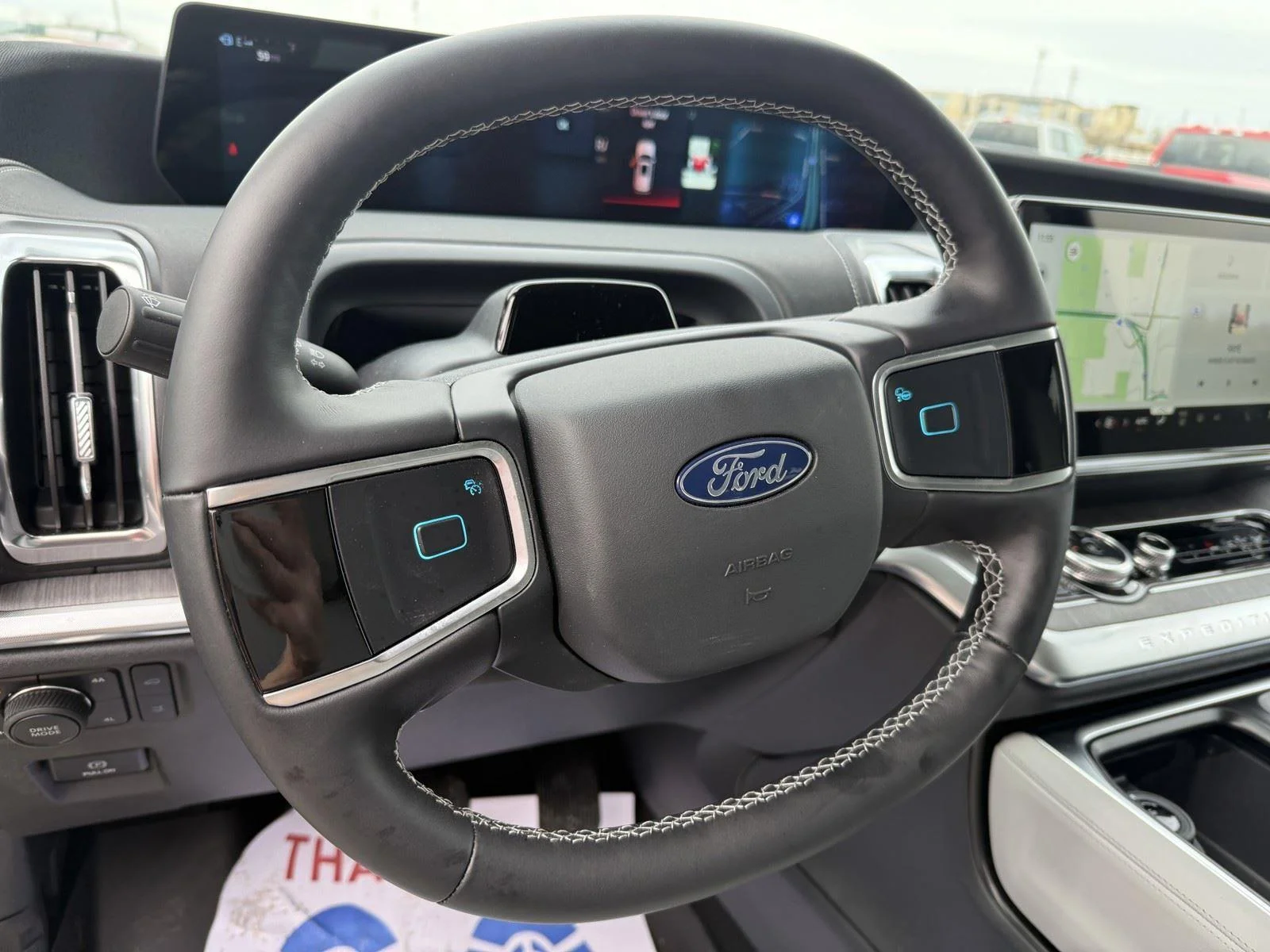 New 2026 Star White Metallic Tri-Coat Ford MAX Platinum® image 19