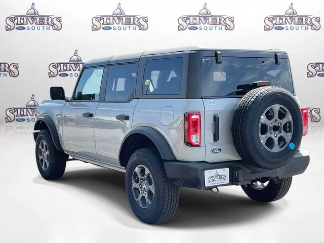 New 2026 White Ford Big Bend image 4