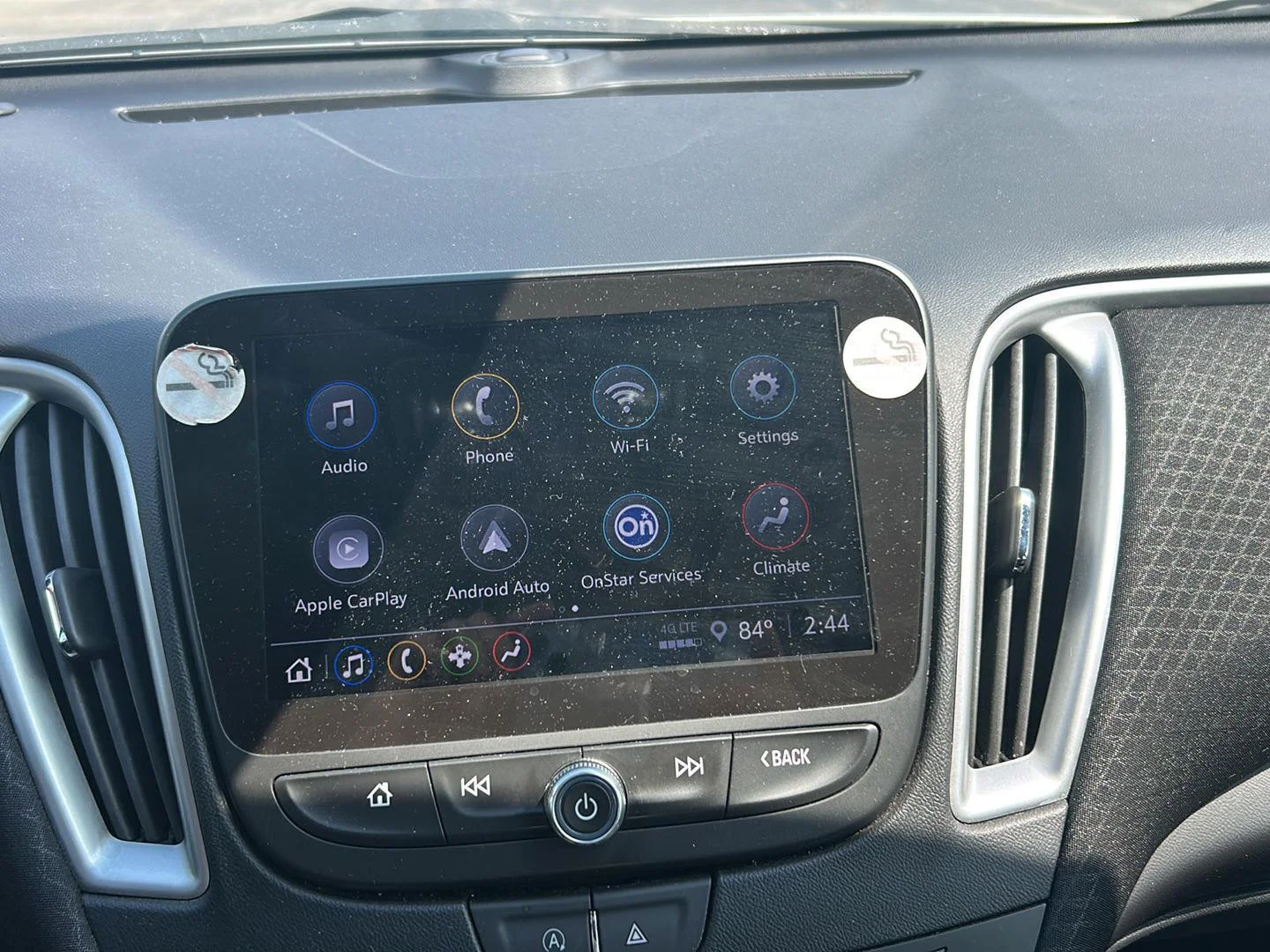 Used 2024 Summit White Chevrolet LT image 13