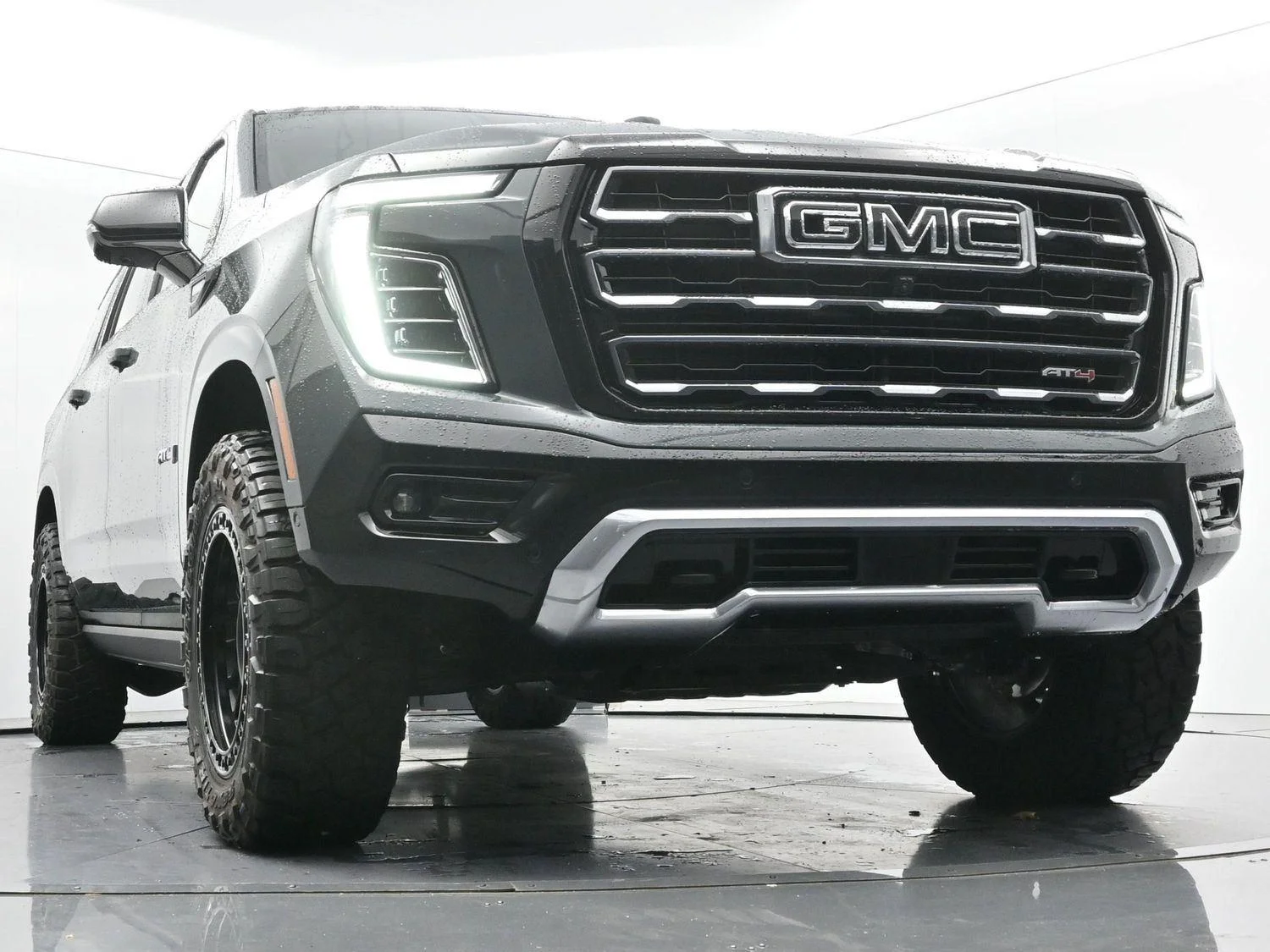 Used 2026 Midnight Pine GMC AT4 image 49