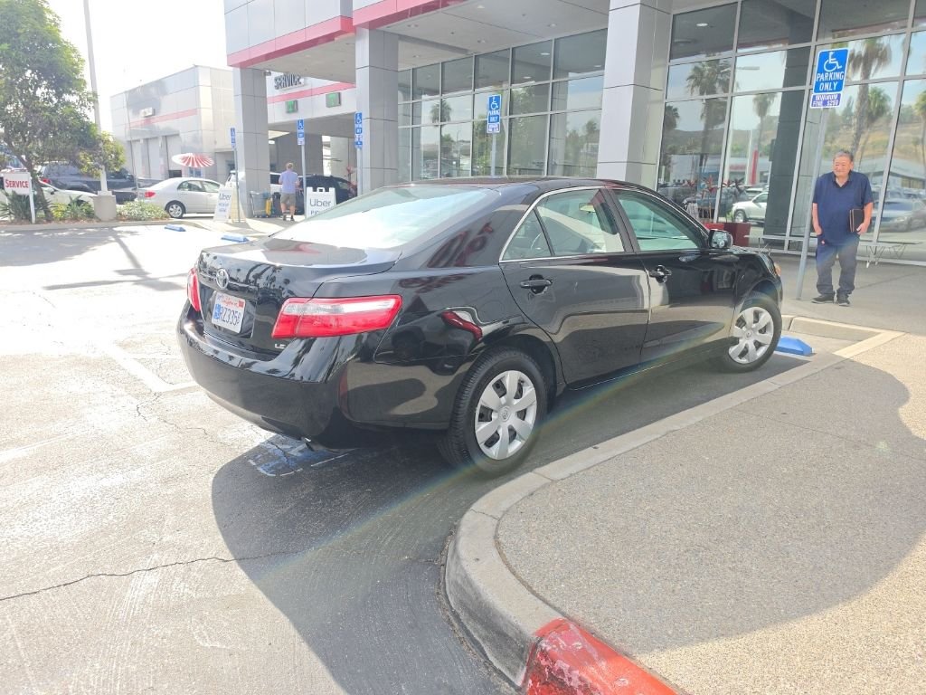 Used 2009 Black Toyota  image 4