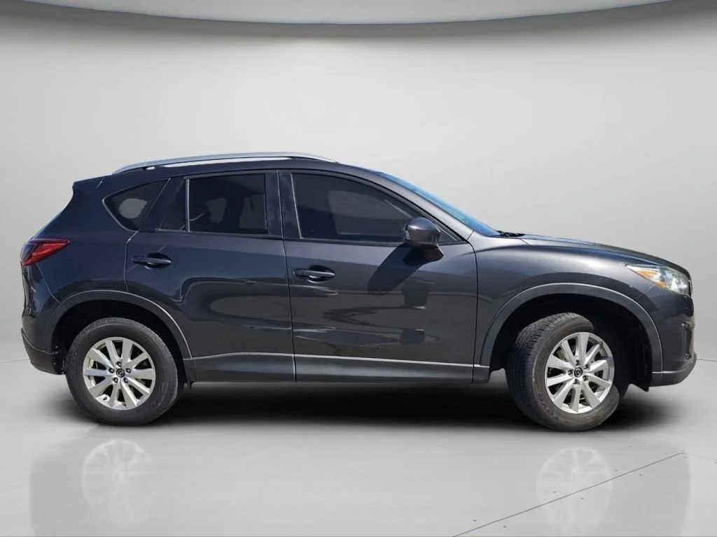 Used 2015 Meteor Gray Mica Mazda Sport image 24