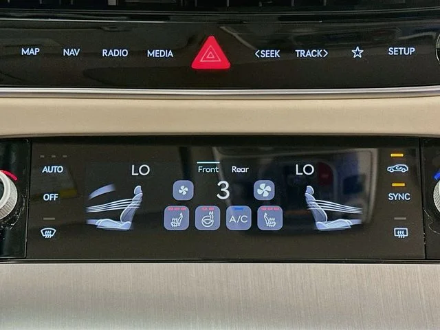 New 2027 Genesis GV70 2.5T Select