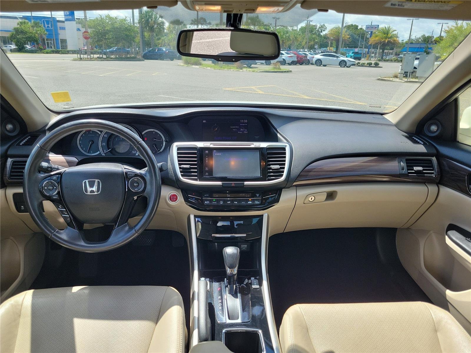 Used 2017 White Orchid Pearl Honda EX-L image 9
