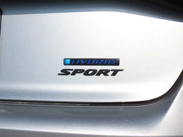 New 2026 Solar Silver Metallic Honda Sport-L image 8